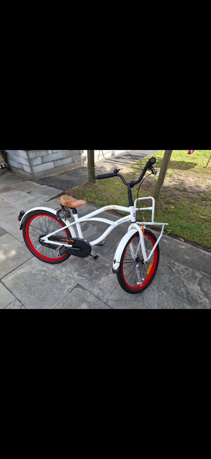 Witte Beach Cruiser Fiets met Rode Velgen, Fietsen en Brommers, Fietsen | Dames | Damesfietsen, Gebruikt, Velgrem, 50 tot 53 cm