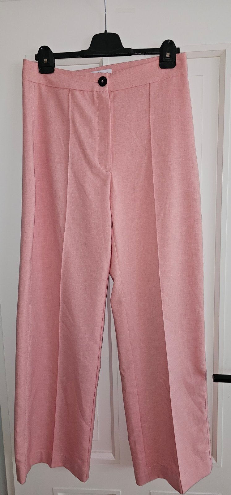 Bershka roze broek, maat 42, Maat 42/44 (L), Zo goed als nieuw, Driekwart, Roze