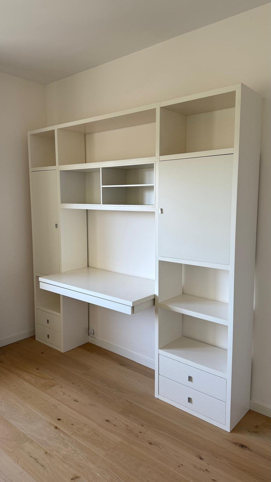Mooie kast van Lundia met geintegreerd bureau, Ophalen of Verzenden, Gebruikt