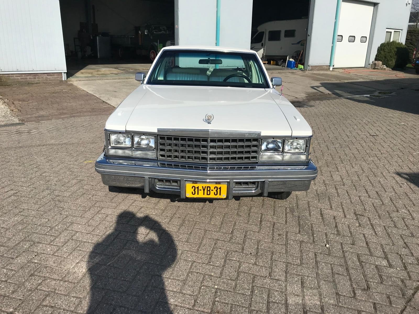 Cadillac Seville 5.7 Fuel INJ AUT 1976 Wit, Auto's, Automaat, 8 cilinders, 5730 cc, 181 pk
