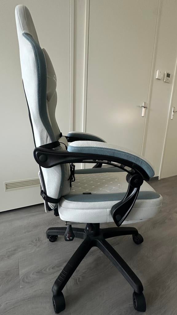 Dowinx Gaming Stoel met Massage & Voetensteun – Ergonomisch, Ophalen, Ergonomisch, Zo goed als nieuw, Grijs