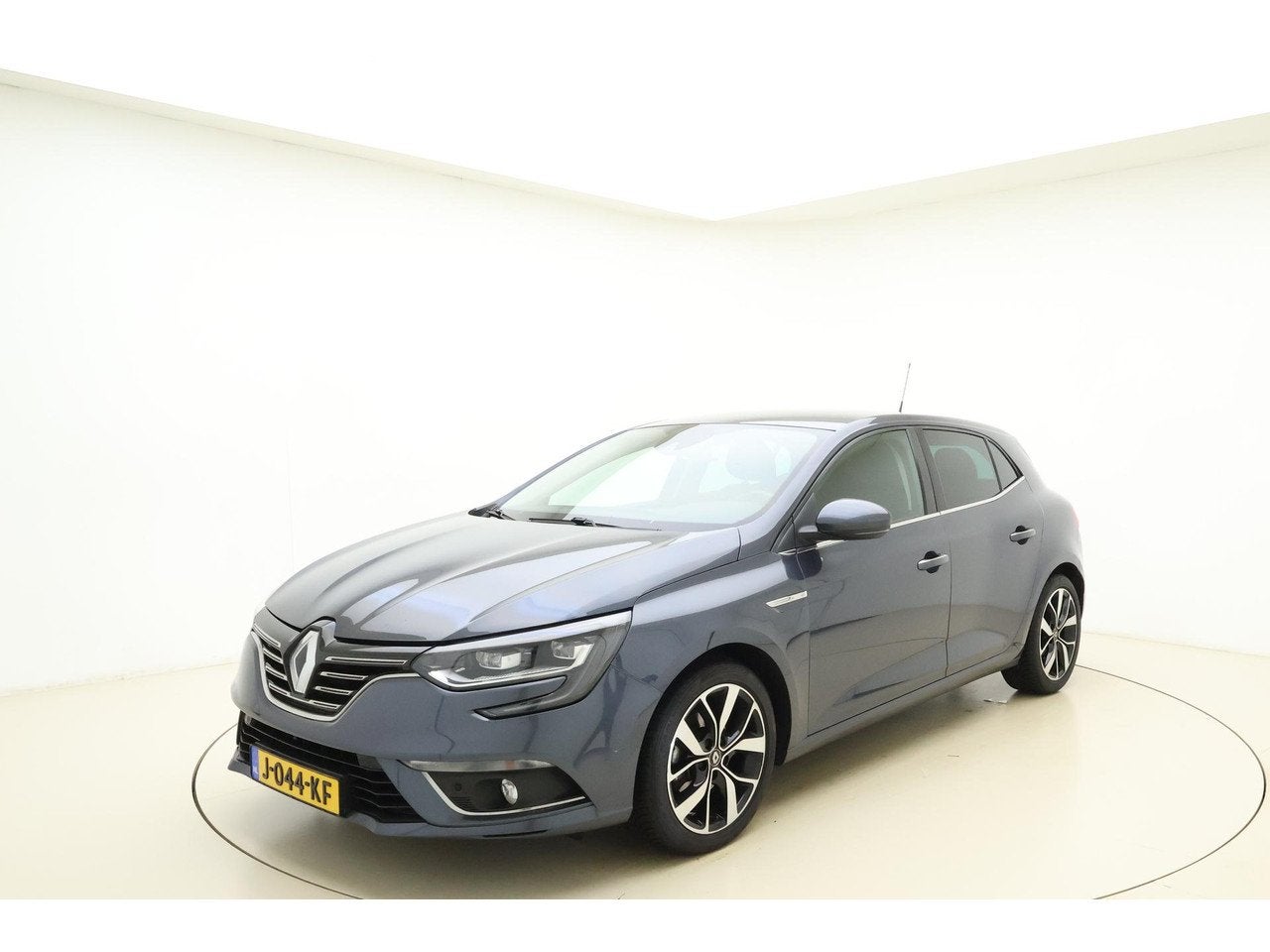 Renault Mégane 1.3 TCe GT-Line | Navigatie | Apple Carplay/, Voorwielaandrijving, 4 cilinders, 1650 kg, 1330 cc