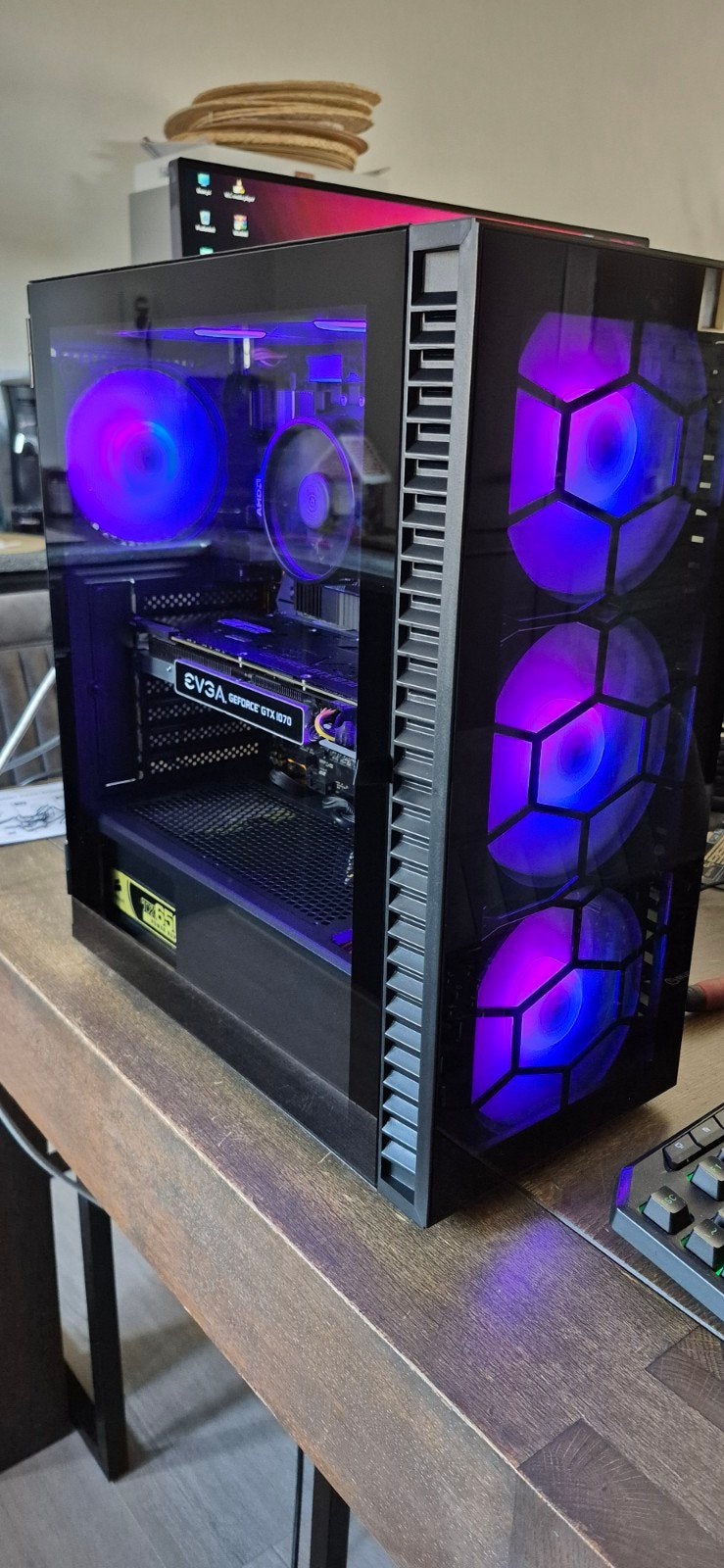 Game pc Ryzen 7 GTX 1070 8GB OC 16GB Intern., Computers en Software, ASUS, Gaming, HDD, Met videokaart