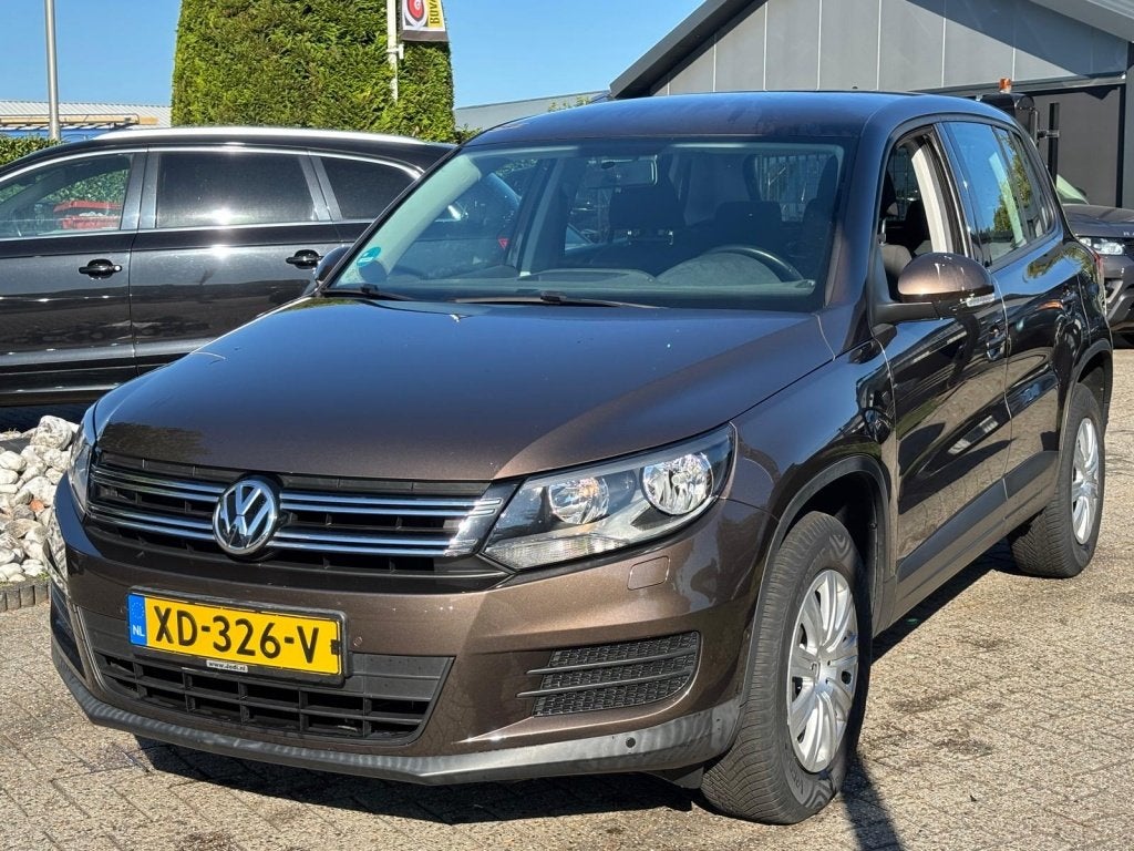 Volkswagen Tiguan 1.4 TSI Benzine 2011 Nieuw Model 137.000 K, Voorwielaandrijving, Euro 5, Gebruikt, 4 cilinders