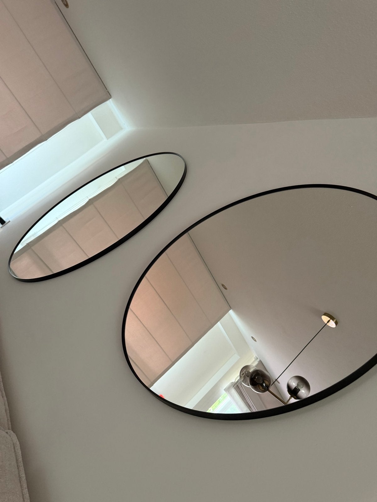Twee mooie IKEA Lindbyn spiegels (ovaal), Ophalen, 100 tot 150 cm, Zo goed als nieuw, 75 tot 100 cm