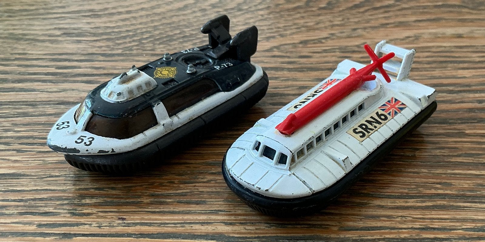2x HOVERCRAFT BOOT POLITIE SWAT EN ENGELSE HOVERCRAFT, Ophalen, Gebruikt