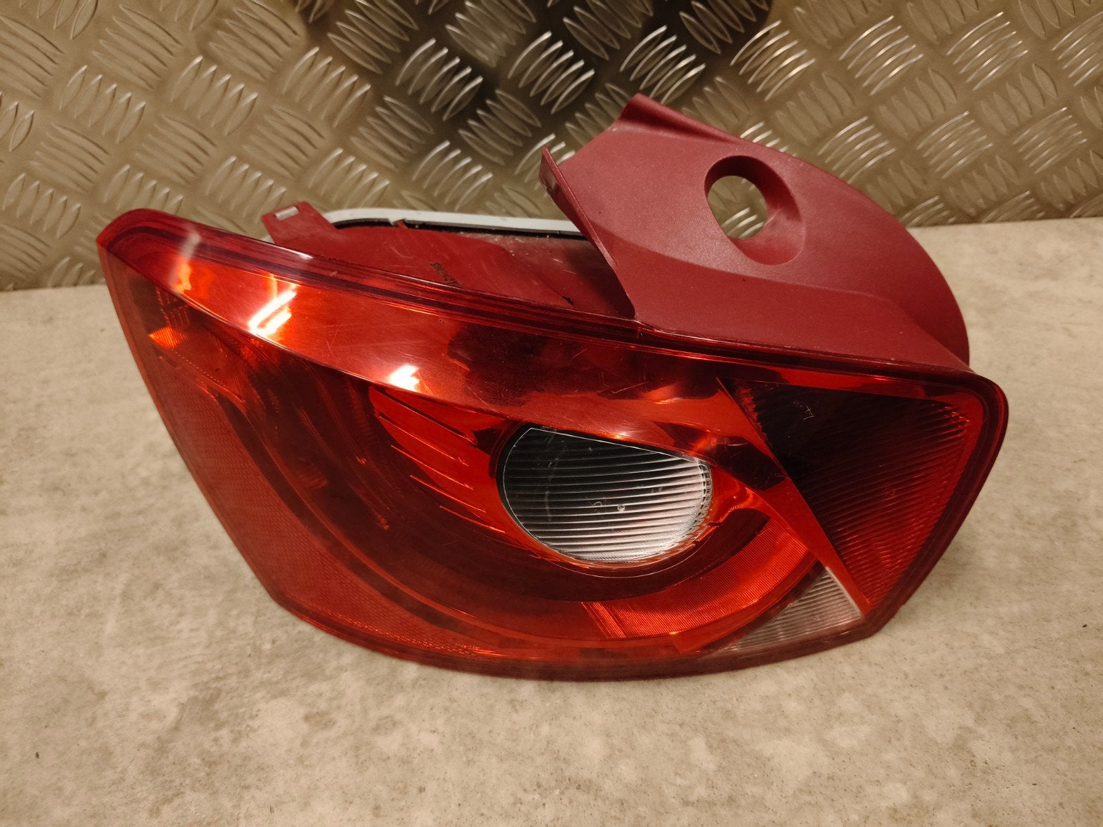 Seat IBIZA 2008 - 2017 6J 6P achterlicht links, Ophalen of Verzenden, Gebruikt, Seat