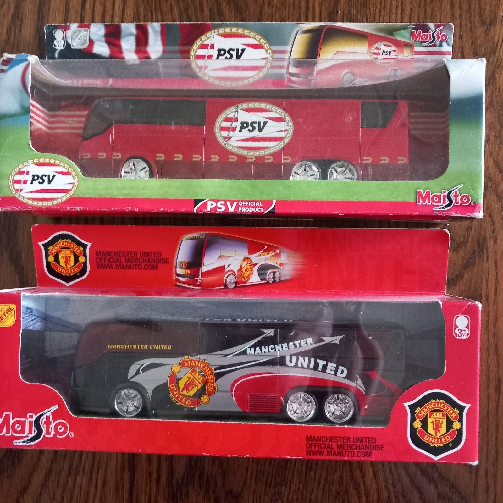 Maisto spelersbussen, Hobby en Vrije tijd, Modelauto's | 1:24, Ophalen of Verzenden, Nieuw, Motor, Maisto
