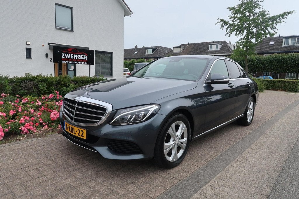 Mercedes C-klasse 180 AUT NAVIGATIE|FULL-LED|PDC|BLUETOOTH|C, Auto's, Automaat, Leder en Stof, Bedrijf, 19 km/l