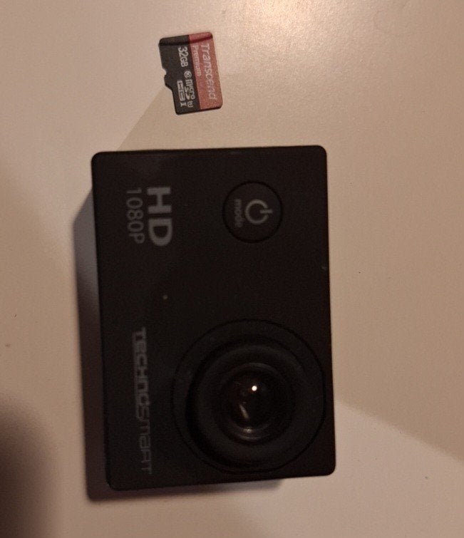 Technosmart actioncamera + accessoires + sd kaart 32 gb, Ophalen of Verzenden, Geheugenkaart, Overige merken, Minder dan 8x