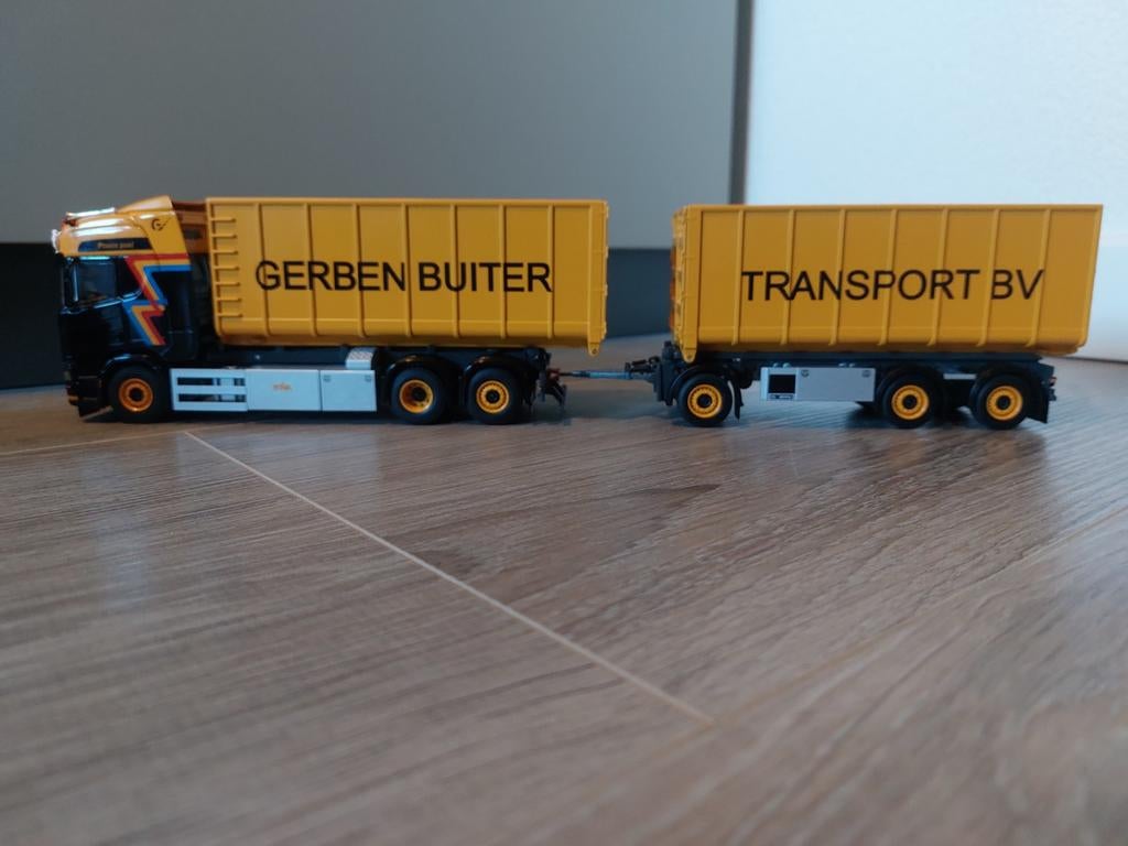 WSI Gerben Buiter, Hobby en Vrije tijd, Modelauto's | 1:50, Ophalen of Verzenden, Zo goed als nieuw, Bus of Vrachtwagen, Wsi