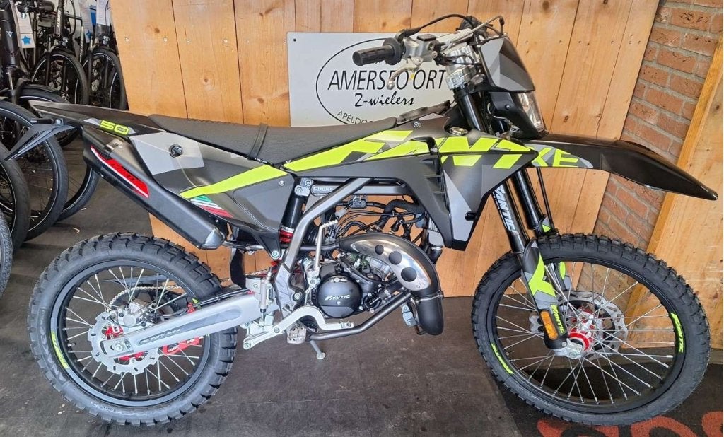 De FANTIC XEM is een nieuwe enduro brommer., Maximaal 45 km/u, Niet ingevuld, Nieuw, Fantic