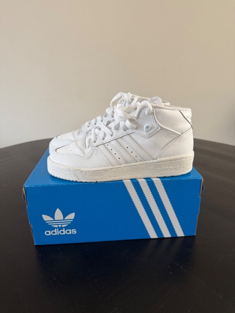 Adidas Forum Mid Wit – Zo goed als nieuw – Maat 39 1/3, Ophalen of Verzenden, Zo goed als nieuw, Wit, Adidas