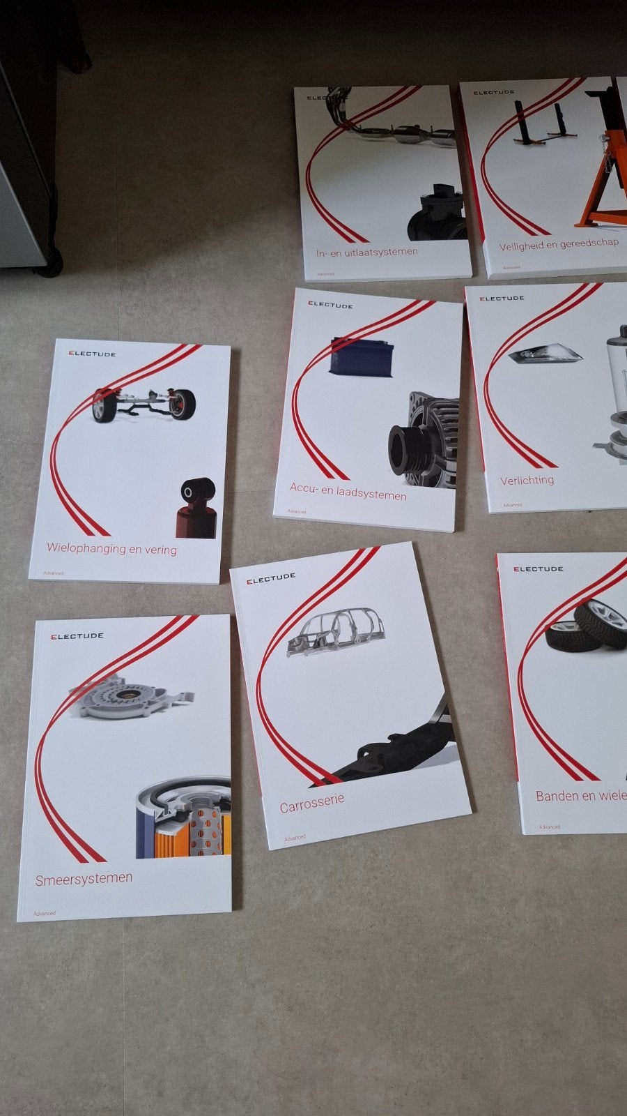 Boeken set Technisch Specialist Autotechniek 1ste leerjaar, Boeken, Ophalen of Verzenden, Beta, Nieuw, MBO