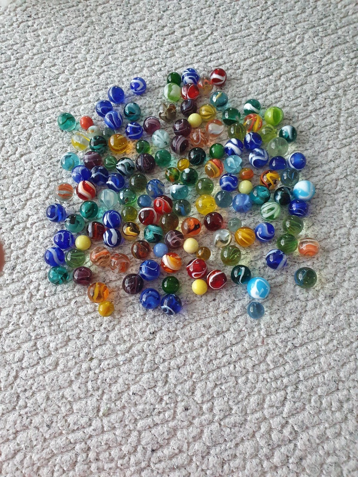 Zak vol kleurrijke knikkers - diverse kleuren, Ophalen of Verzenden, Gebruikt, Jongen of Meisje