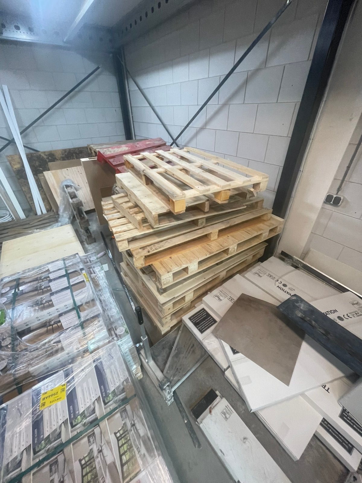 Pallets Gratis Afhalen, Ophalen, Zo goed als nieuw, Pallet, Minder dan 200 cm