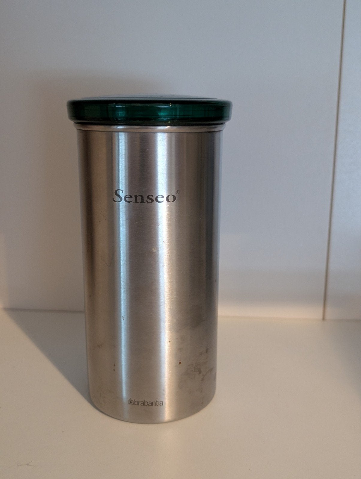 voorraad is voor Senseo koffiepads met groene deksel., Ophalen of Verzenden, Gebruikt, Metaal, Groen