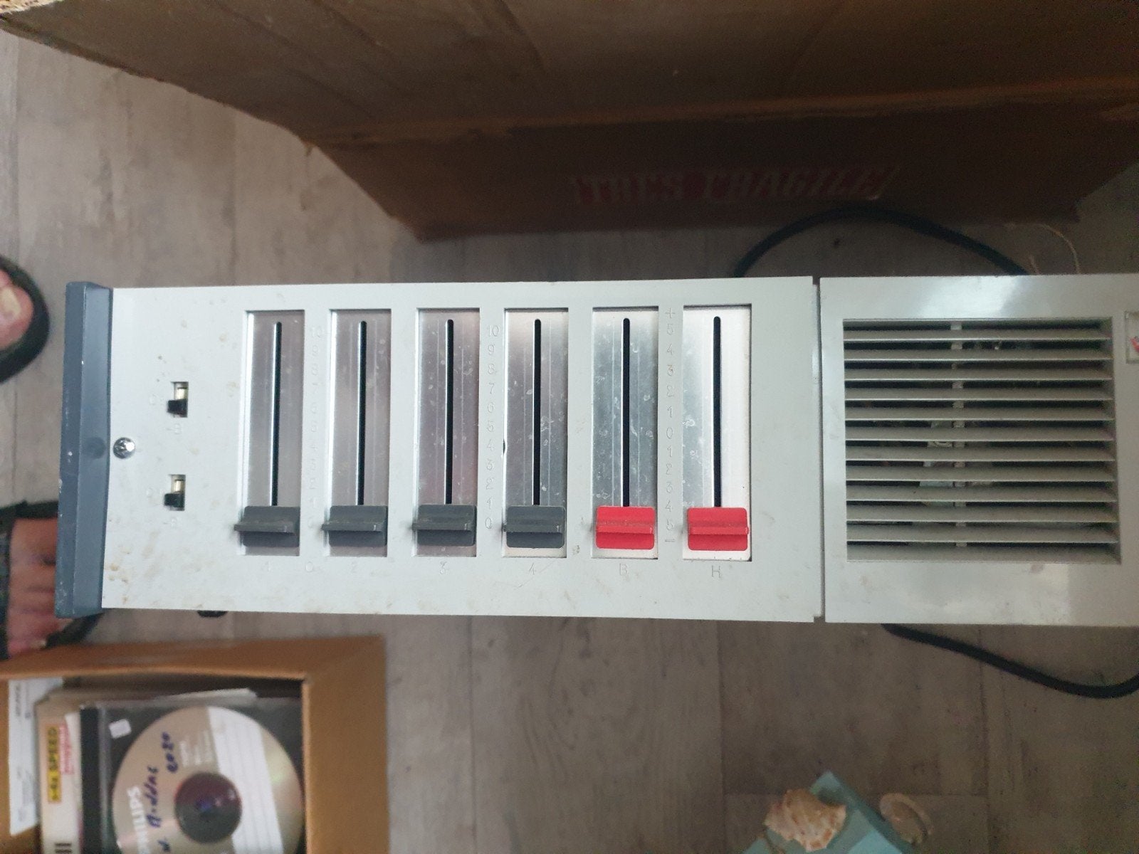 Philips LBB 1022 Audio Mixer/Versterker - Vintage Apparatuur, Ophalen, Gebruikt