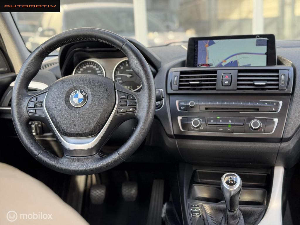 BMW 1-serie 114i Urban Line BI XENON / NAVI / CRUISE, Auto's, BMW, 1-Serie, Euro 5, Achterwielaandrijving, 4 cilinders