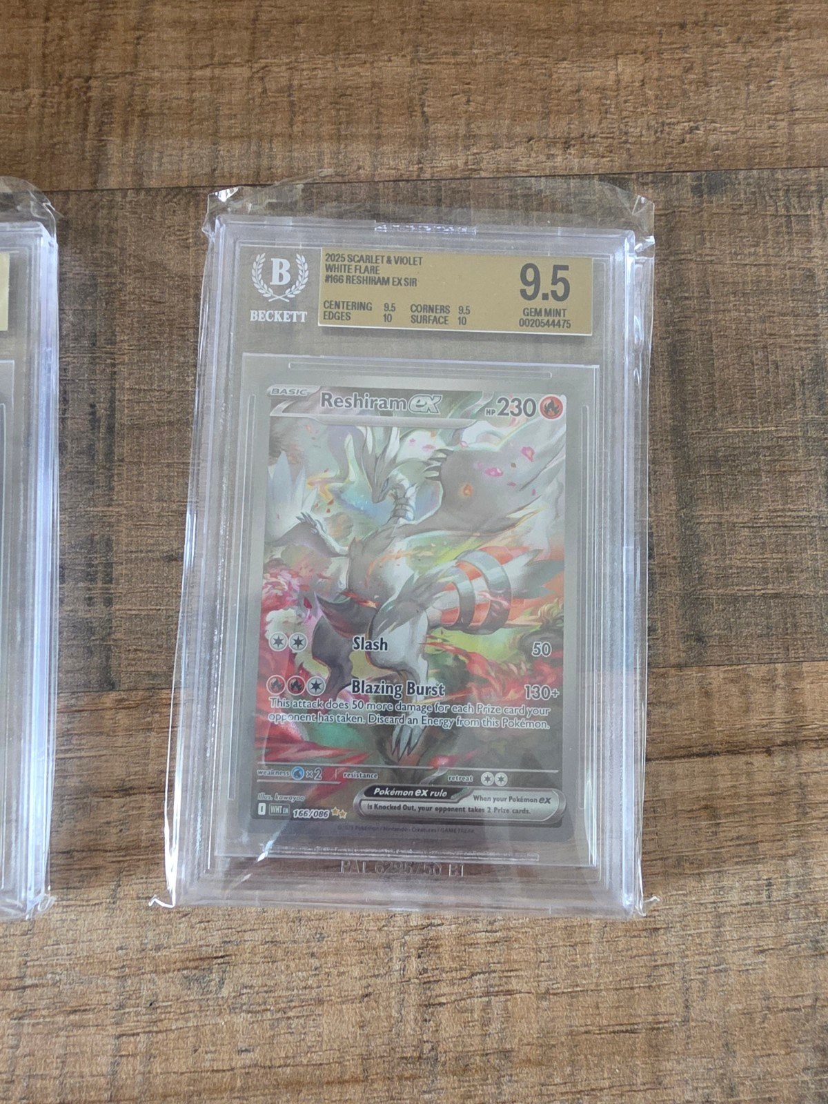 Reshiram EX SIR 166/086 Beckett 9.5 Gem Mint Pokémon Kaart, Ophalen of Verzenden