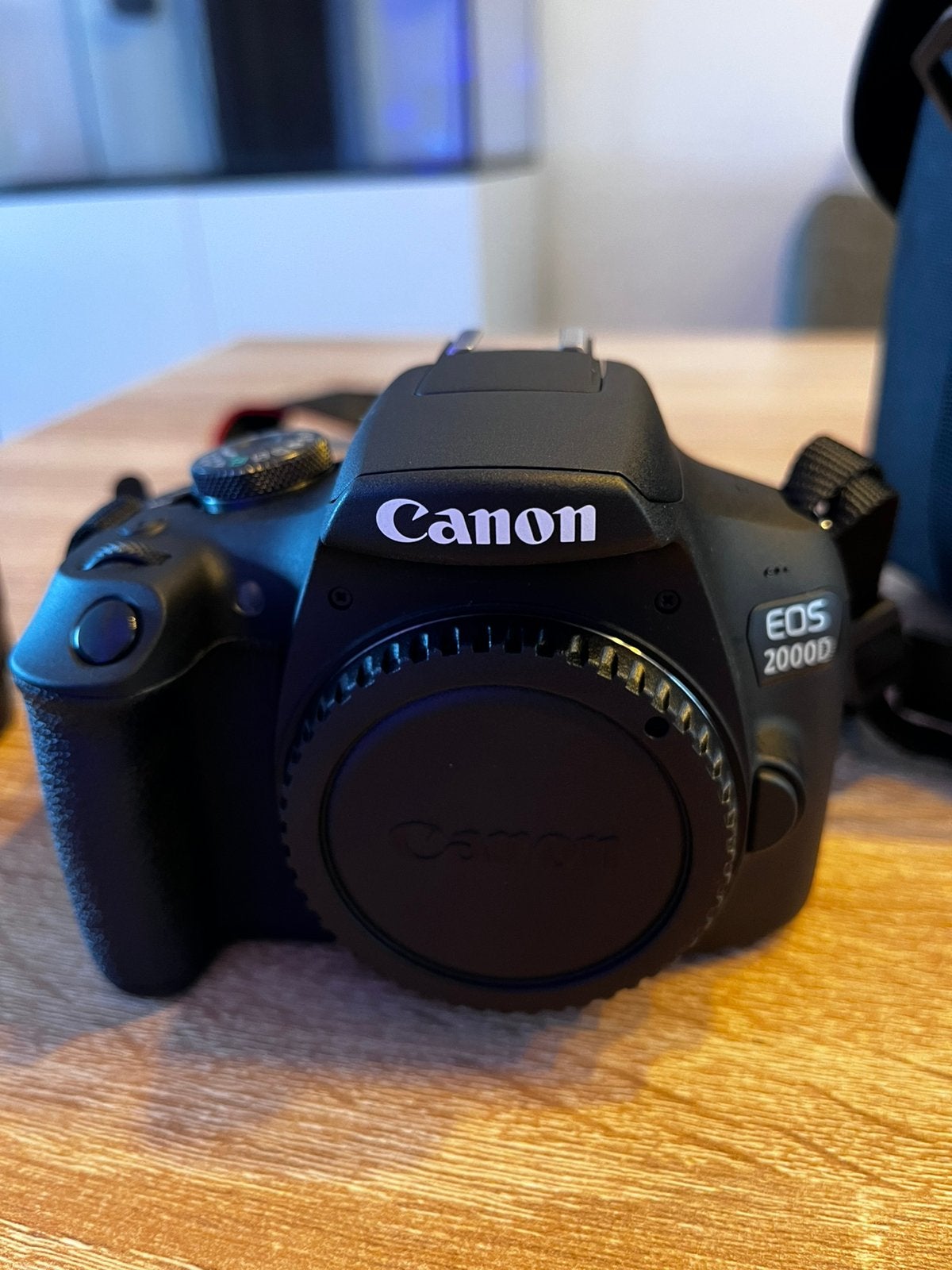 Canon 2000D travelkit + Accesoires en extra lens, Ophalen, Spiegelreflex, Canon, Zo goed als nieuw