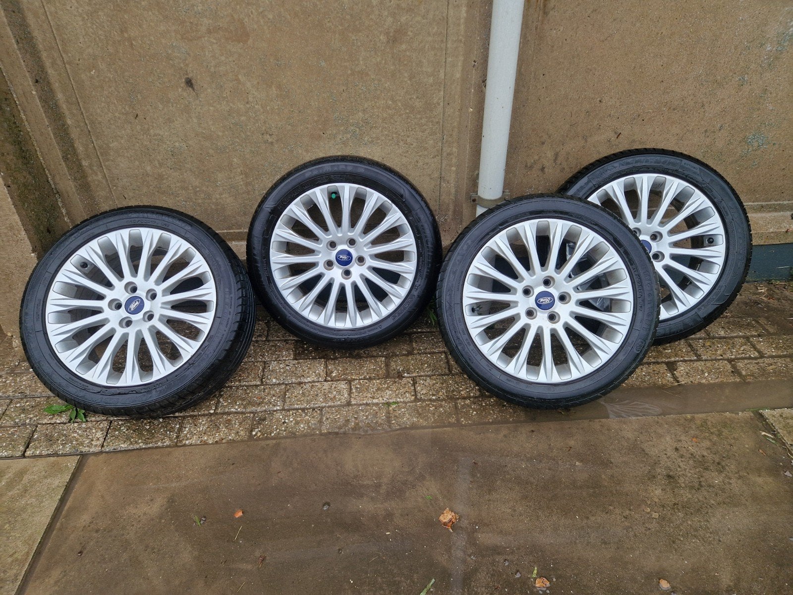 2 sets lichtmetalen velgen met winterbanden, Ophalen, 215 mm, Velg(en), 16 inch