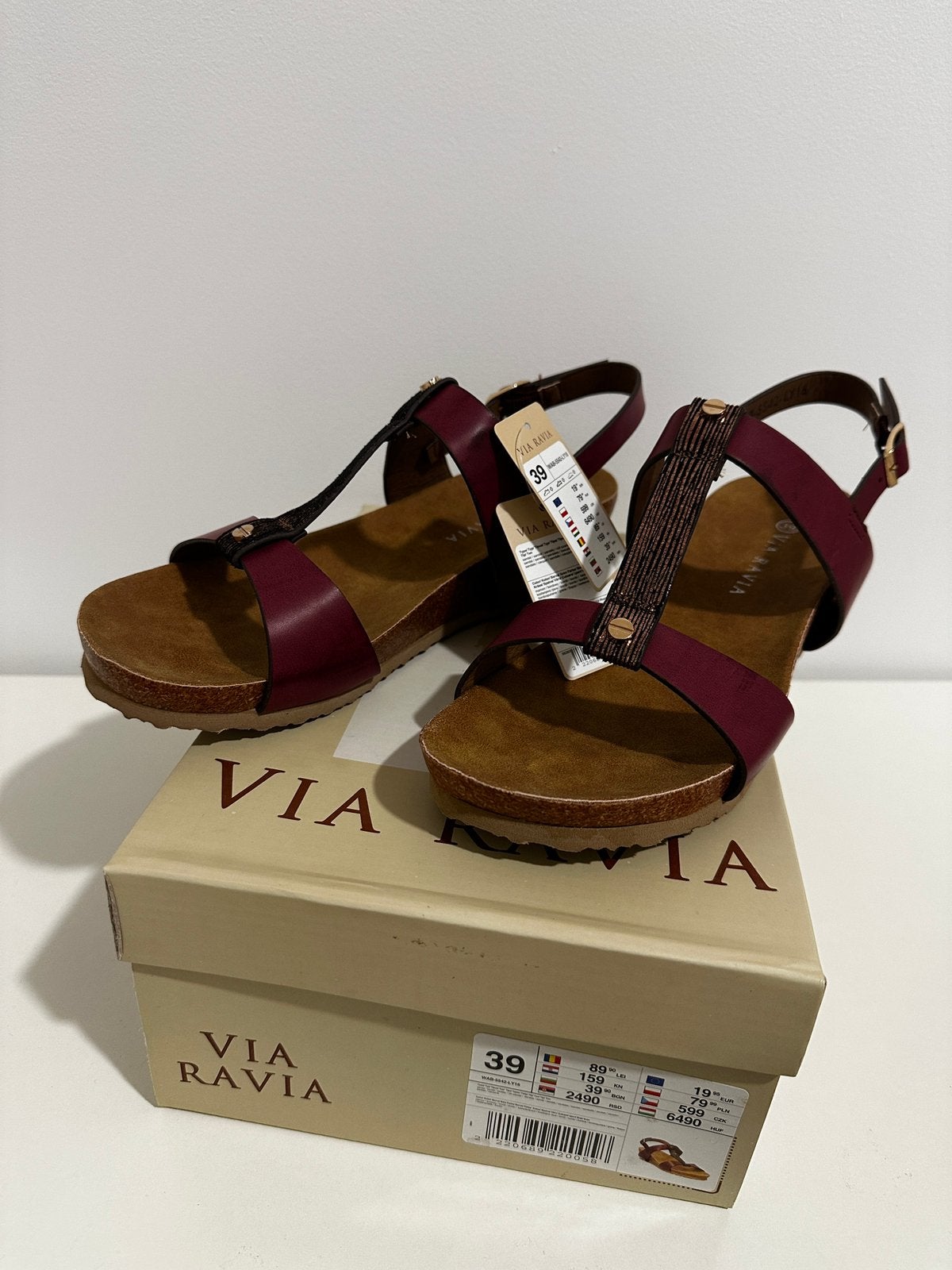 Nieuw! Partij Dames Sandalen Burgundy Maat 35, 36, 37, 38,39, Kleding | Dames, Schoenen, Ophalen of Verzenden, Nieuw, Rood, Sandalen of Muiltjes