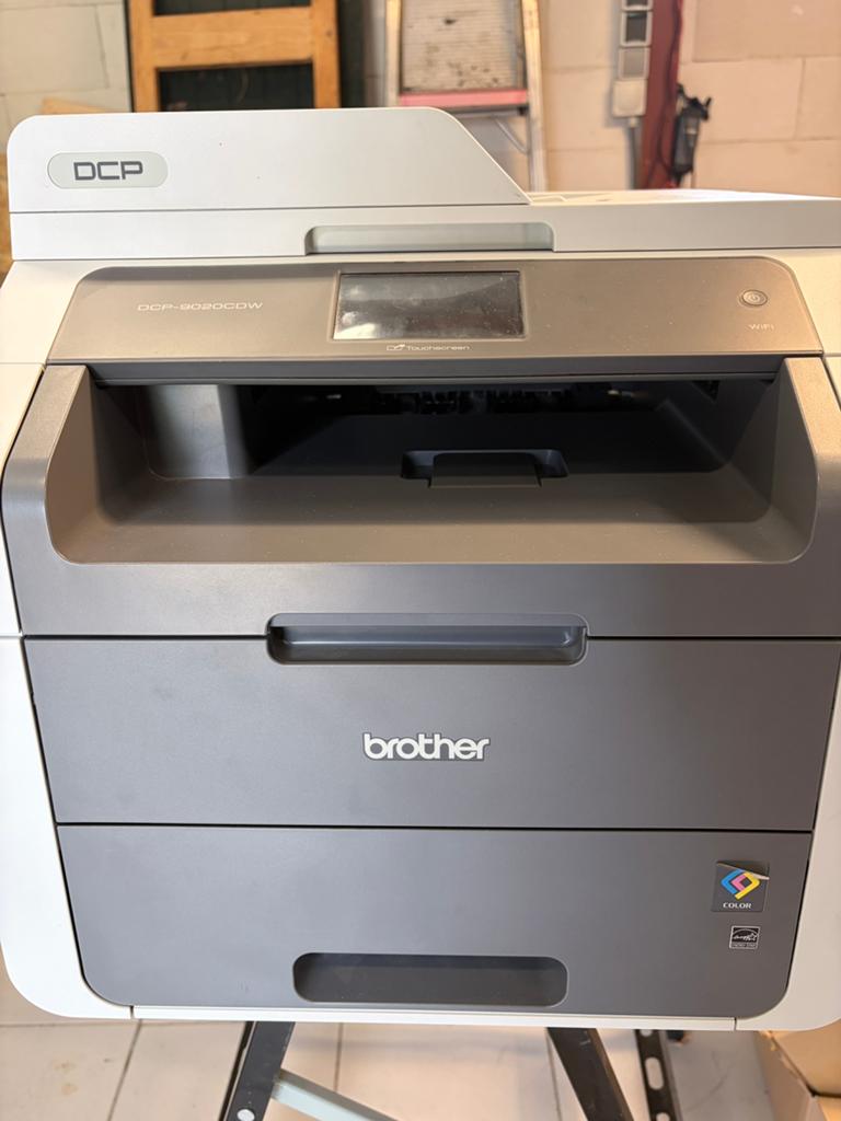 Laserprinter Brother DCP9020CDW met defecte fuser.   Teab, Computers en Software, Printers, Gebruikt, All-in-one, Draadloos, Ophalen of Verzenden