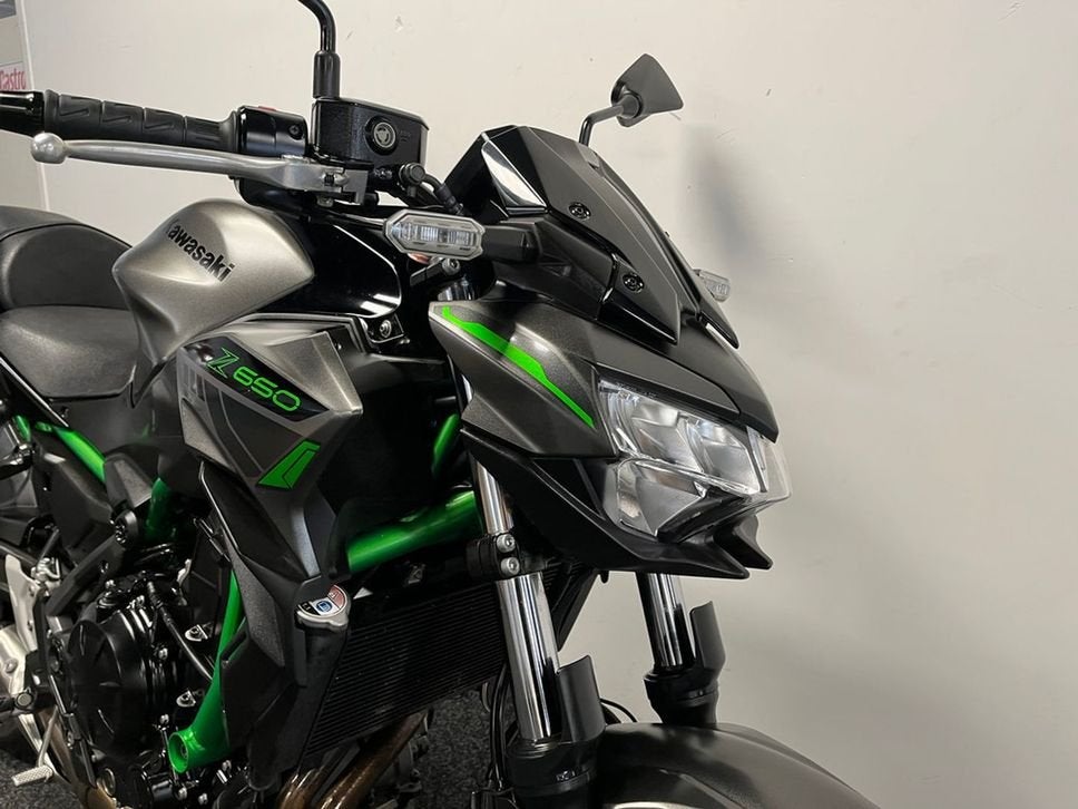 Kawasaki Z 650 (bj 2023), 2 cilinders, Bedrijf, Onbekend, KAWASAKI