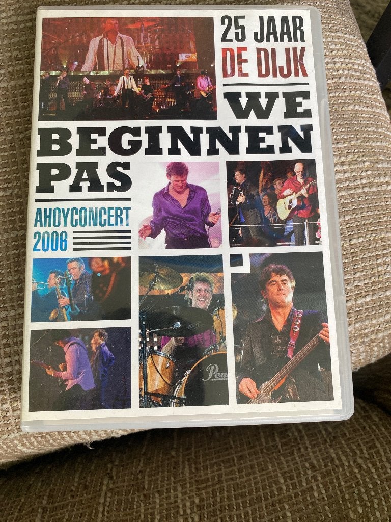 De Dijk - We Beginnen Pas (Ahoyconcert 2006) DVD, Alle leeftijden, Inclusief doosje, Zo goed als nieuw, Concert