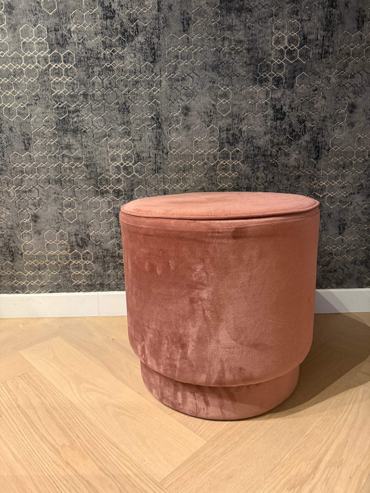 Roze fluwelen poef, Ophalen, Minder dan 50 cm, Rond, Zo goed als nieuw