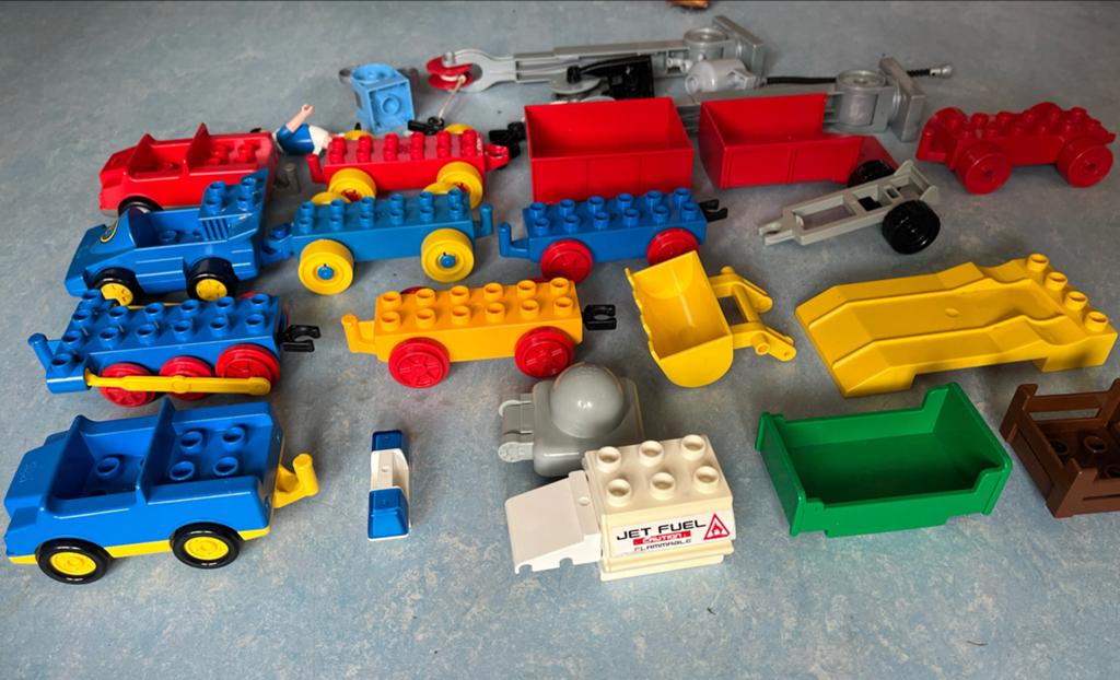 Duplo, rijdend allergaartje, Ophalen, Gebruikt, Duplo