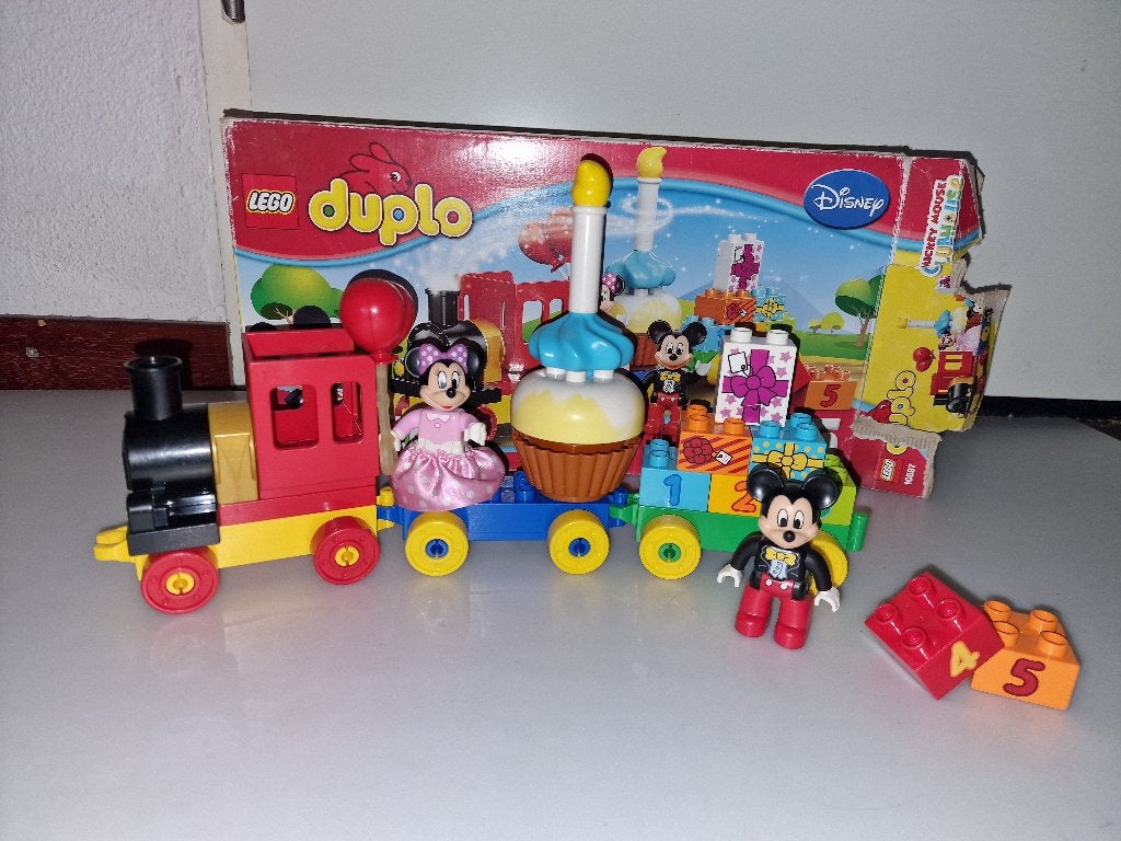 Lego Duplo 10597 Mickey en Minnie Mouse Clubhouse verjaardag, Compleet, Ophalen of Verzenden, Zo goed als nieuw, Complete set
