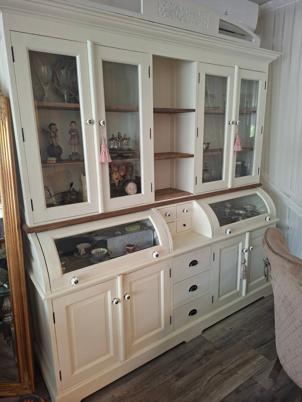 Prachtige landelijke buffetkast met vitrine en lades, Met deur(en), Glas, 150 tot 200 cm, Landelijke stijl, klassiek