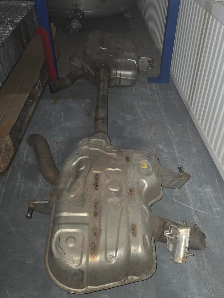 Uitlaat einddemper Audi A6 55TFSI e, Ophalen, Audi