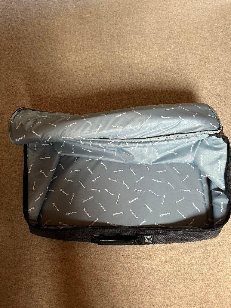Foto 3 van Roadster Kofferset BMW Z3 Roadsterbag Nieuwstaat VASTE PRIJS