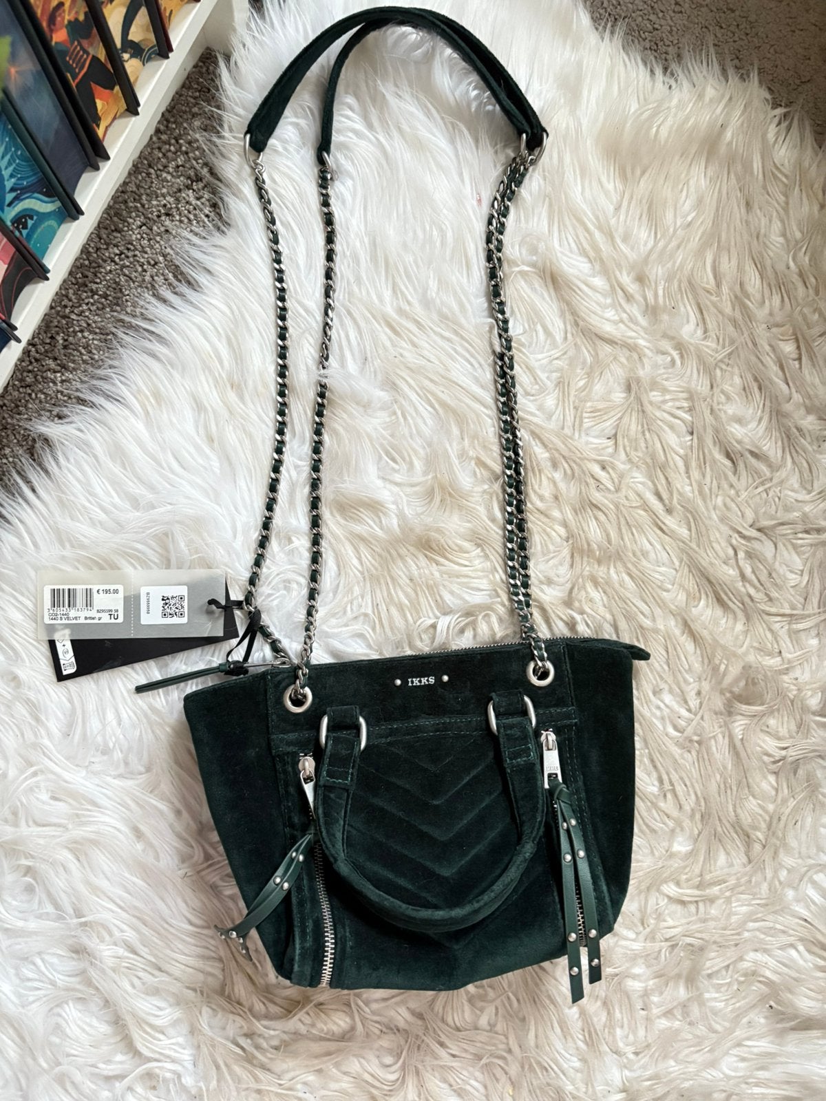 IKKS 1440 small velvet green bag, Ophalen of Verzenden, Nieuw, Groen