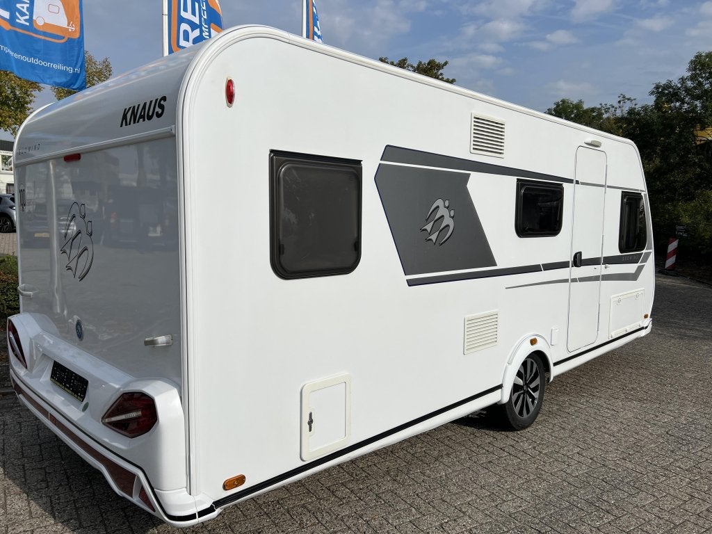 Knaus Sudwind 580 QS Mover, Stapelbed, Radio,, Caravans en Kamperen, Serviceluik, Bedrijf, Treinzit, 5 tot 6 meter