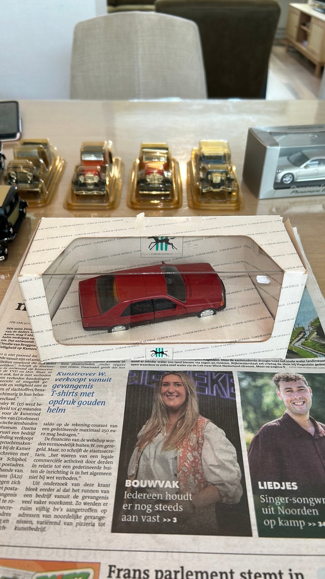 Gama Cursor Mercedes-Benz 300 SEL 1:43, Verzenden, Zo goed als nieuw, Auto, Gama