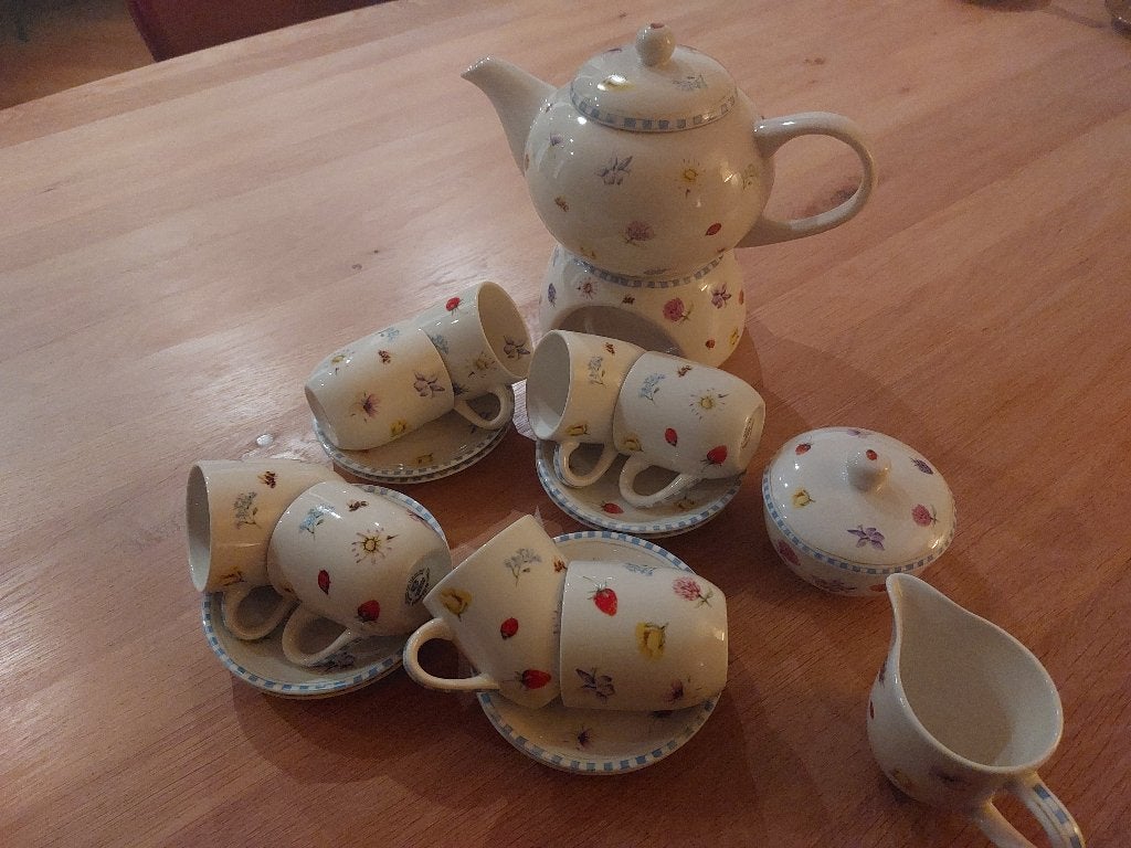 Thee service Douwe Egberts, Ophalen