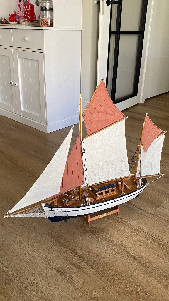 Scheepsmodel zeilboot Etoile Molene, Ophalen, Zo goed als nieuw