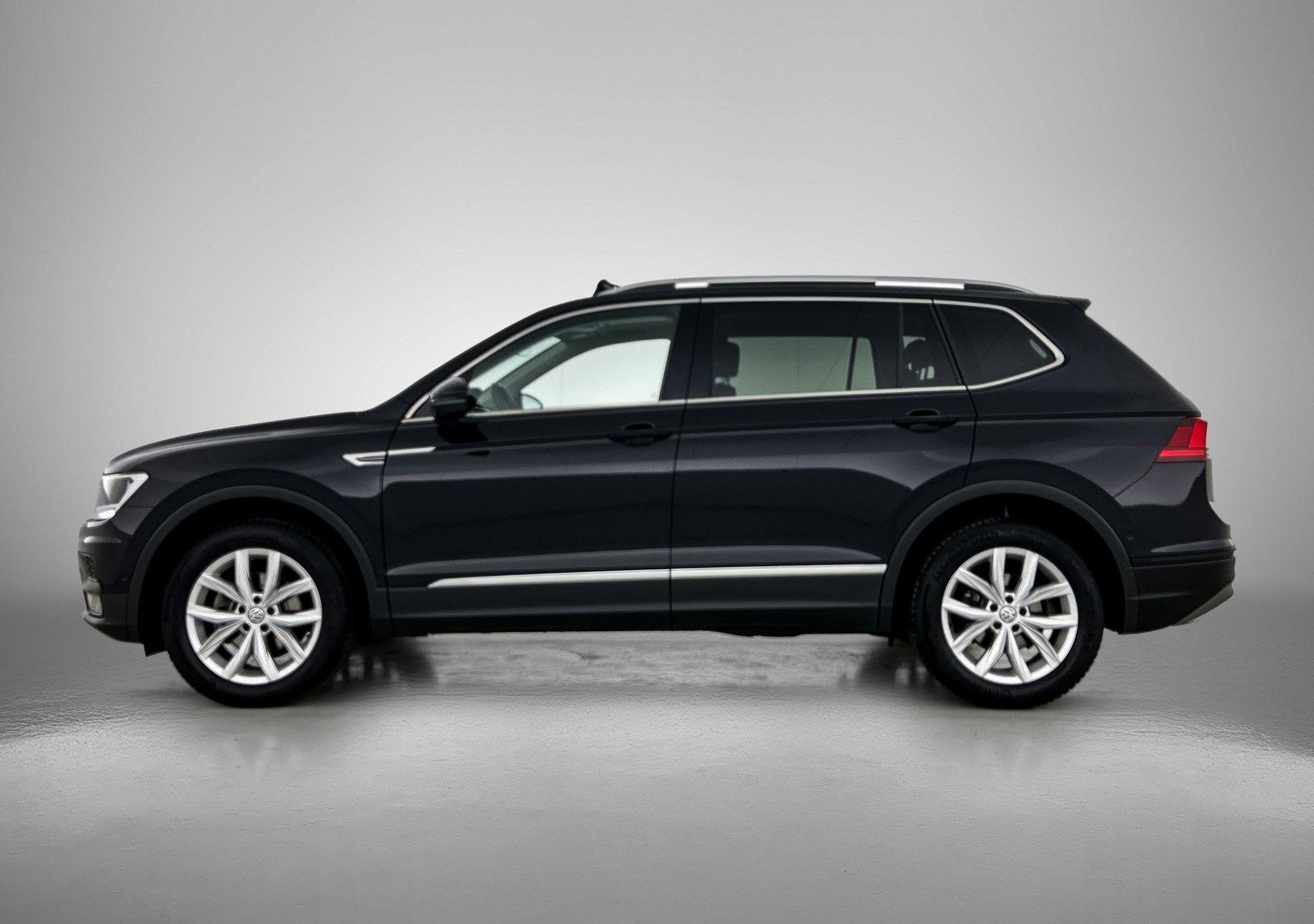 Volkswagen Tiguan Allspace 1.5 TSI Comfortline Business 150, Auto's, 12 maanden, 1502 kg, Zwart, Origineel Nederlands