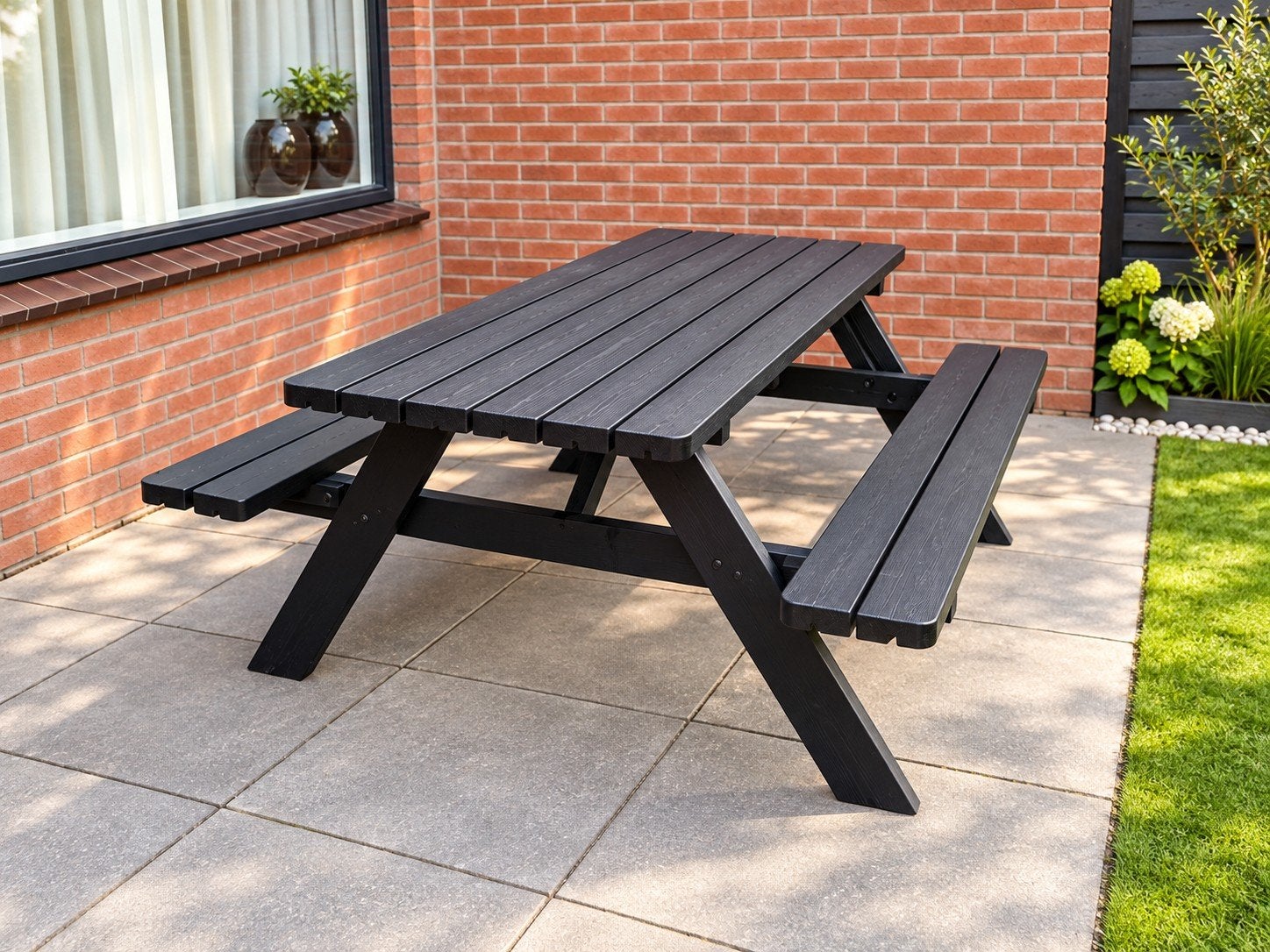 **Te koop: Mooie zwarte houten picknicktafel met vaste banke, Ophalen, Gebruikt, Rechthoekig, Hout