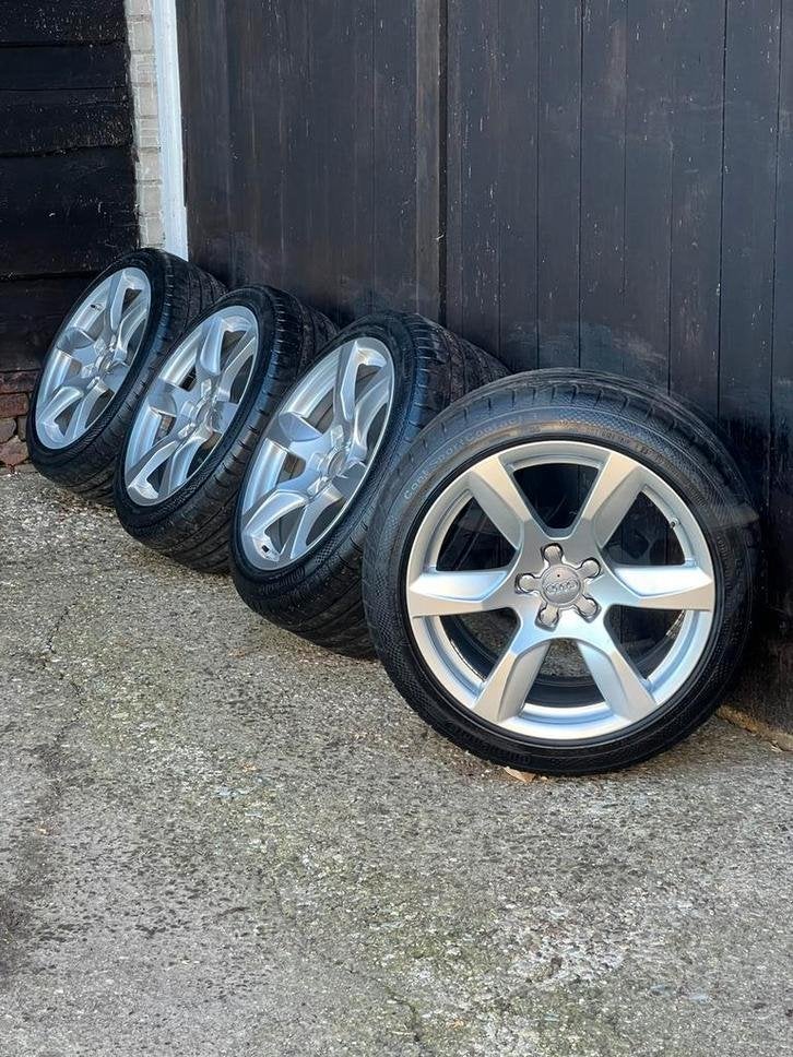 Originele Audi R8 velgen a4 a5 tpms 18? zomer set 7mm contin