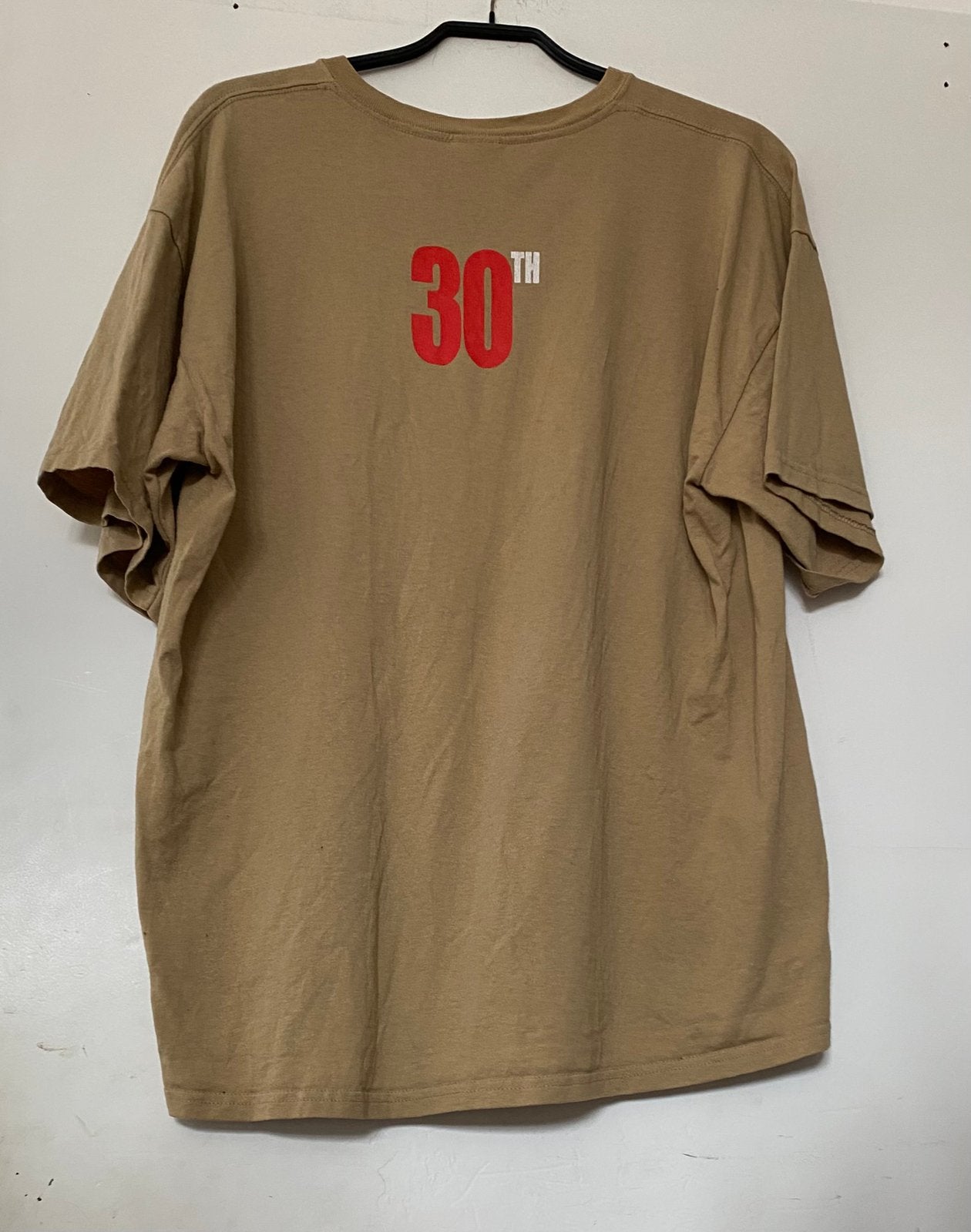 Elvis Presley shirt 30 years legendary, Bruin, Onbekend, Maat 56/58 (XL), Ophalen of Verzenden