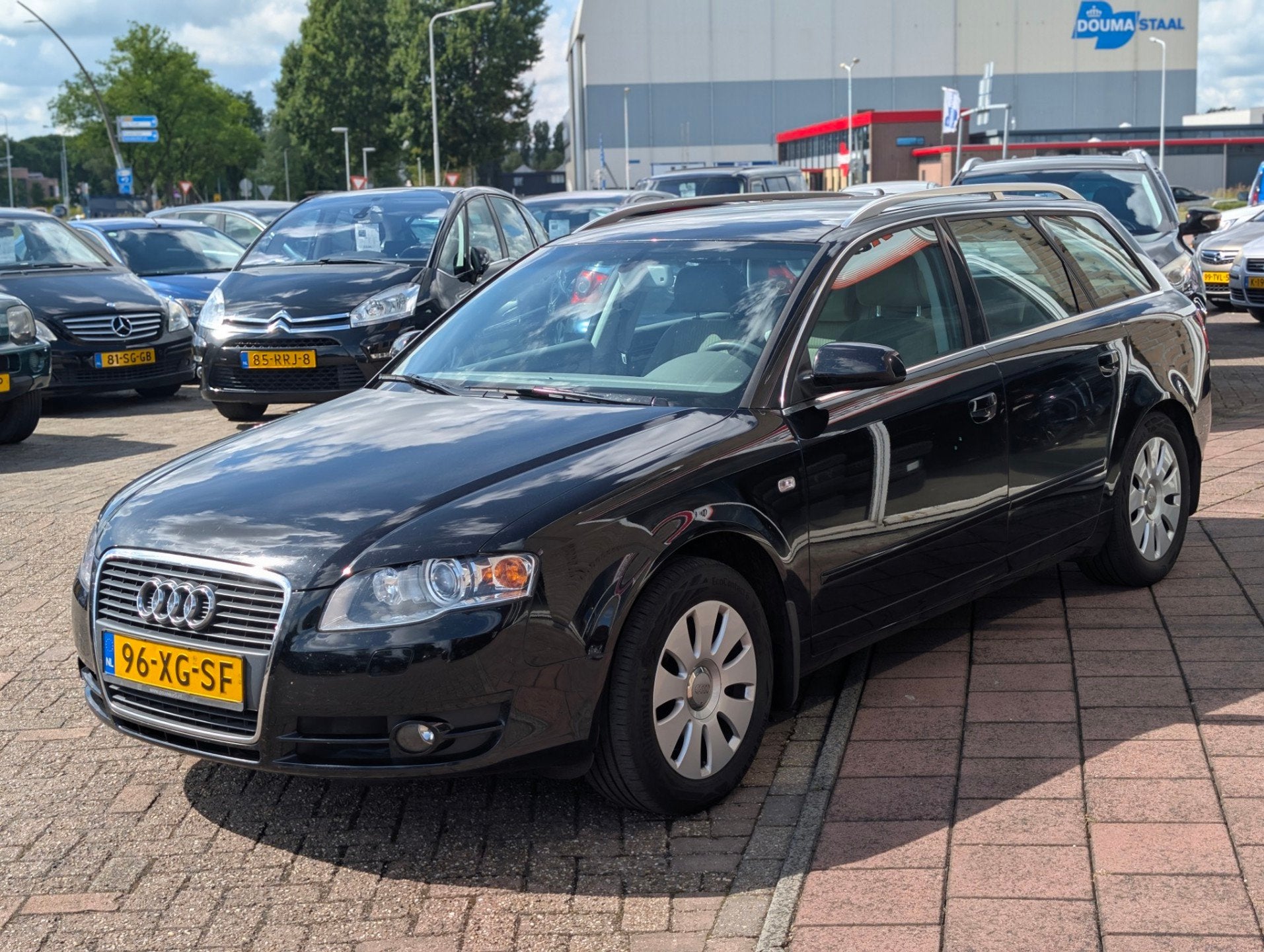 Audi A4 Avant 2.7 TDI Advance - Clima - Cruise - RIJDT NIEUW, Auto's, Audi, Voorwielaandrijving, Gebruikt, 2698 cc, A4