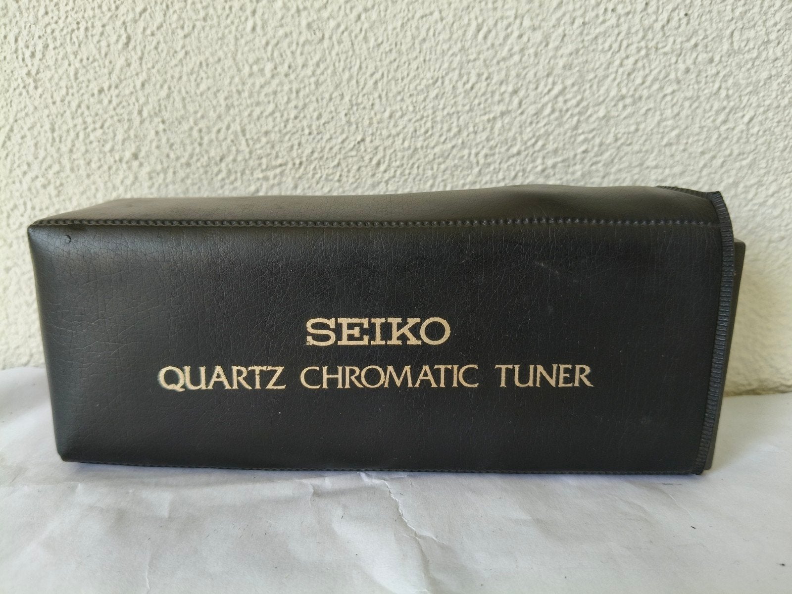 Seiko ST-361 Quartz Chromatische Tuner met Hoes, Muziek en Instrumenten, Ophalen of Verzenden