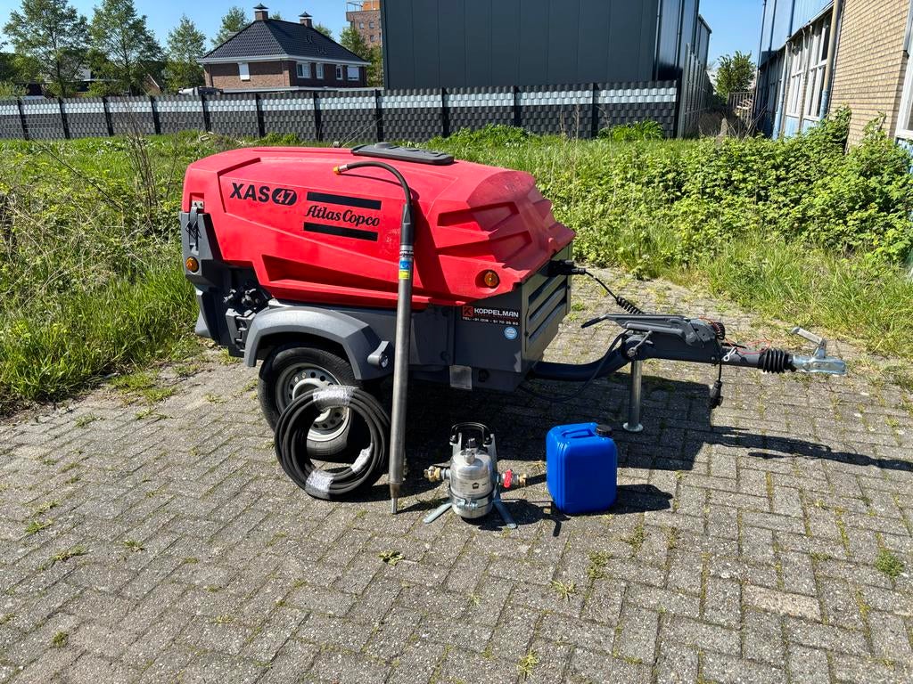 Atlas Copco XAS 47 Compressor met Raket set (55-95mm), Ophalen