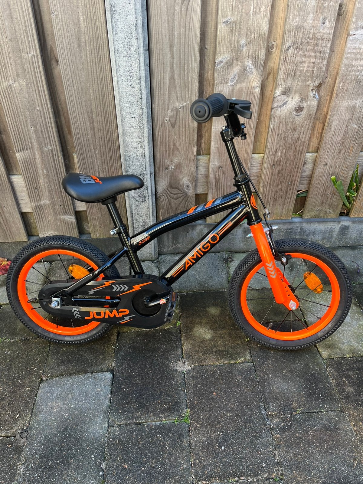 Nieuwe Amigo BMX kinderfiets 14 inch inclusief zijwieltjes, Ophalen, Zo goed als nieuw, Minder dan 16 inch, Zijwieltjes
