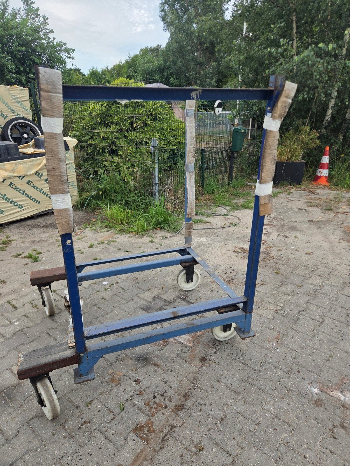 Transportkar op wielen -, 100 liter of meer, Ophalen of Verzenden, Transportkar